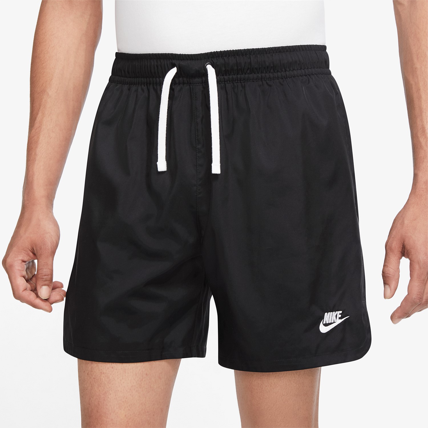 Sportswear Sport Essentials Woven Lined Flow | Shorts | Stirling Sports