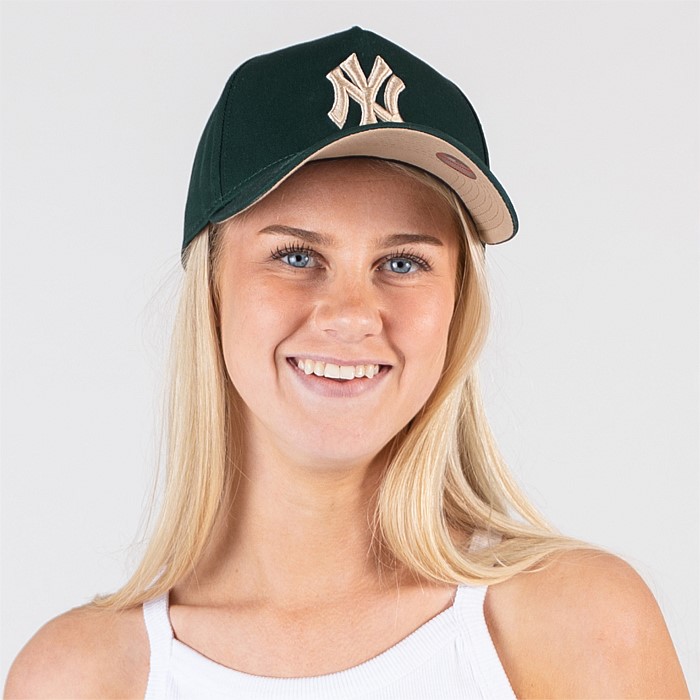 940 A-Frame New York Yankees Green Cap