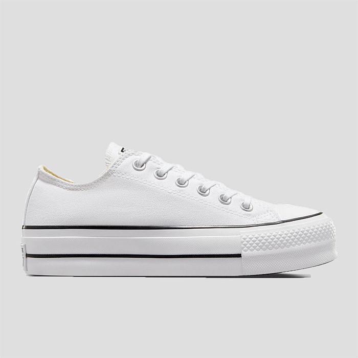 Chuck Taylor All Star Canvas Lift Low Top Womens